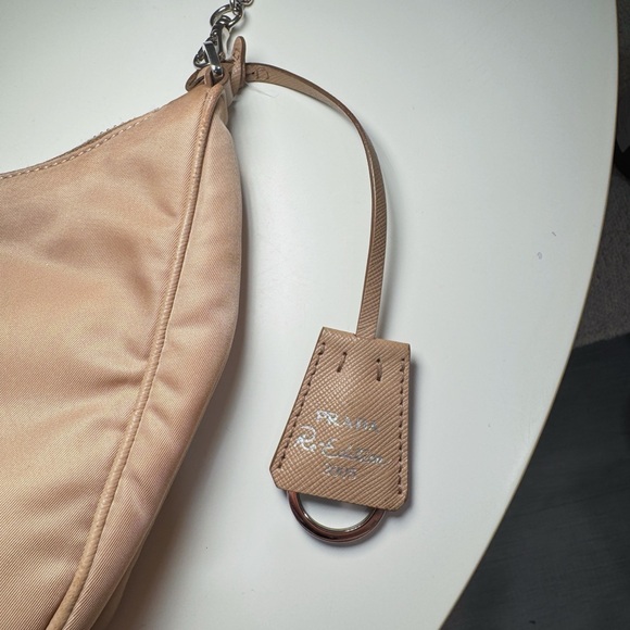 Prada Re-edition 2005 Nylon Bag NUDE - Picture 13 of 16